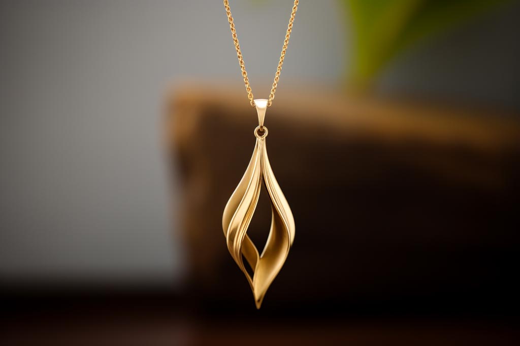 Gold vermeil, solid gold, gold-plated, and gold-filled: The distinctions are in the details. Discover why gold vermeil is the new gold standard in jewelry.